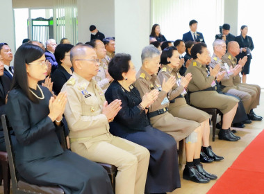 กรมส่งเสริมสหกรณ์ร่วมพิธีเจริญพระพุทธมนต์ ... พารามิเตอร์รูปภาพ 27